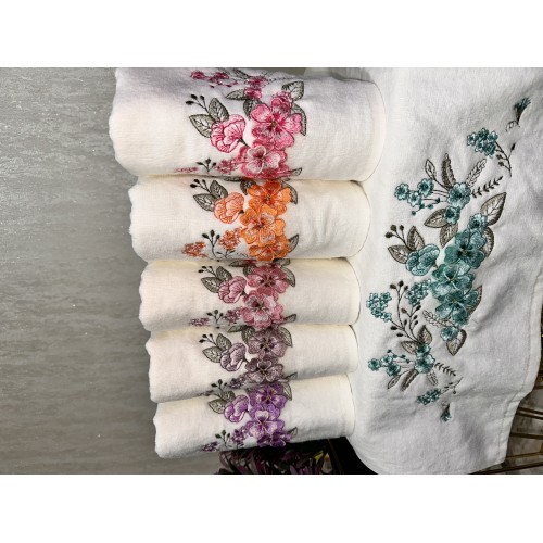 50-90 KADİFE 3D NAKIŞLI (19)