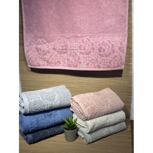 50X90 KISMİ KADİFE HAVLU GÜL DESEN 