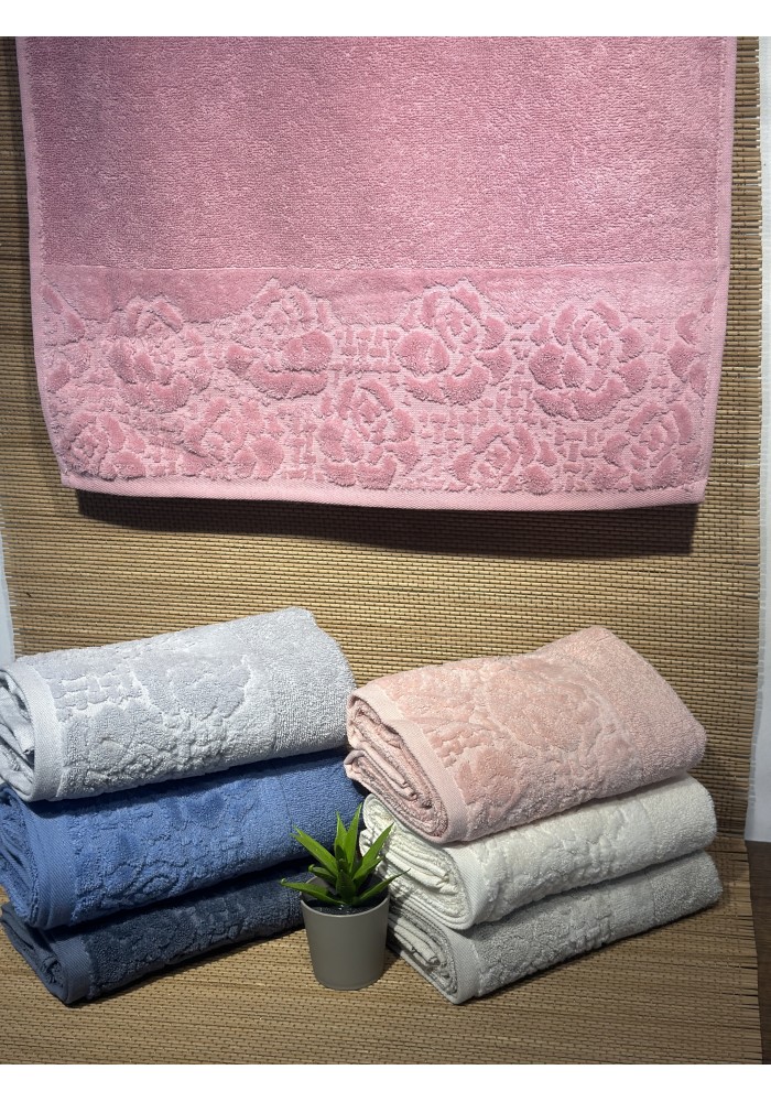 50X90 KISMİ KADİFE HAVLU GÜL DESEN 